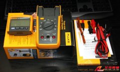 Fluke 233 數(shù)字萬(wàn)用表(真有效值、遠(yuǎn)程控制、顯示分離)